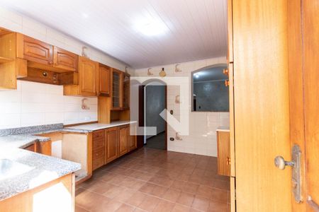 Casa à venda com 147m², 3 quartos e 2 vagas Casa à venda com 147m², 3 quartos e 2 vagasCozinha