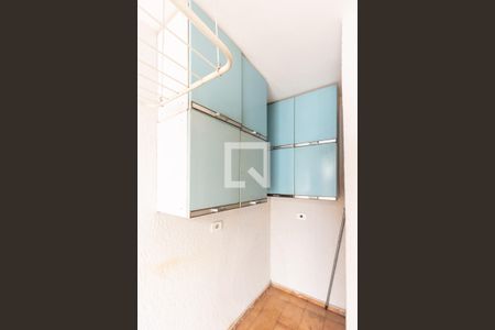 Casa à venda com 147m², 3 quartos e 2 vagas Casa à venda com 147m², 3 quartos e 2 vagasÁrea de Serviço