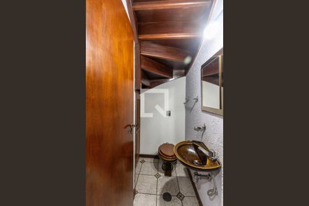 Casa à venda com 147m², 3 quartos e 2 vagas Casa à venda com 147m², 3 quartos e 2 vagasLavabo