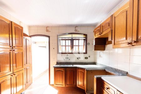 Casa à venda com 147m², 3 quartos e 2 vagas Casa à venda com 147m², 3 quartos e 2 vagasCozinha