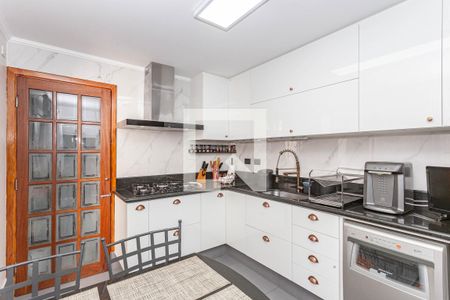 Apartamento à venda com 108m², 3 quartos e 2 vagas Apartamento à venda com 108m², 3 quartos e 2 vagasCozinha