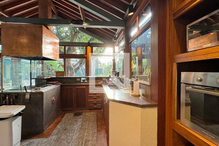 Casa de condomínio à venda com 1722m², 4 quartos e 5 vagasSalão de Festas