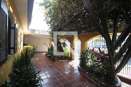 Casa à venda com 150m², 4 quartos e 2 vagasArea externa