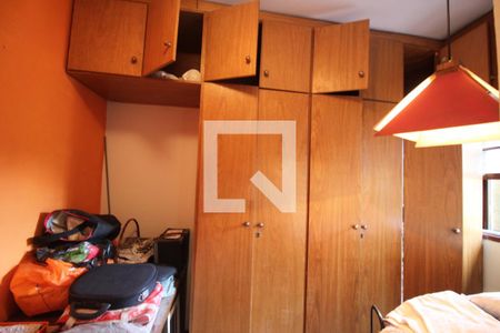 Casa à venda com 150m², 4 quartos e 2 vagasQuarto