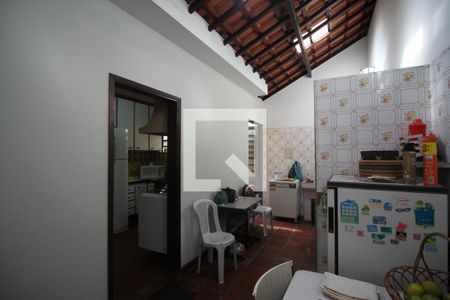 Casa à venda com 150m², 4 quartos e 2 vagasCozinha