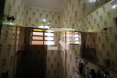 Casa à venda com 150m², 4 quartos e 2 vagasBanheiro