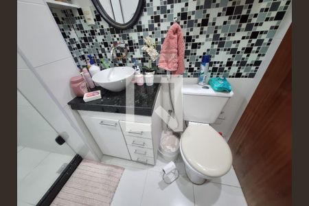 Apartamento à venda com 92m², 3 quartos e sem vaga Apartamento à venda com 92m², 3 quartos e sem vagaBanheiro
