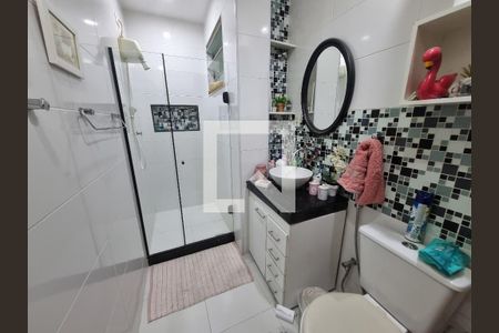 Apartamento à venda com 92m², 3 quartos e sem vaga Apartamento à venda com 92m², 3 quartos e sem vagaBanheiro