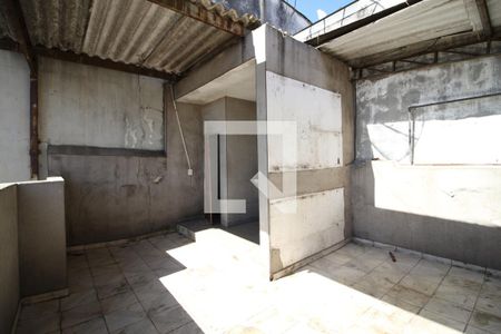 Casa à venda com 200m², 2 quartos e 2 vagasÁrea de Serviço