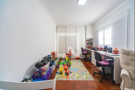 Casa à venda com 240m², 3 quartos e 4 vagas Casa à venda com 240m², 3 quartos e 4 vagasQuarto 2