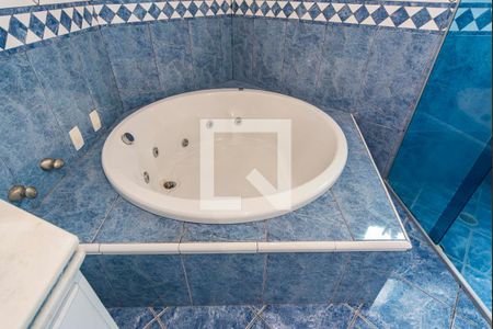 Casa à venda com 240m², 3 quartos e 4 vagas Casa à venda com 240m², 3 quartos e 4 vagasBanheiro do Quarto 3