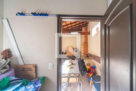 Casa à venda com 240m², 3 quartos e 4 vagas Casa à venda com 240m², 3 quartos e 4 vagasQuarto de serviço