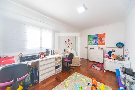 Casa à venda com 240m², 3 quartos e 4 vagas Casa à venda com 240m², 3 quartos e 4 vagasQuarto 2