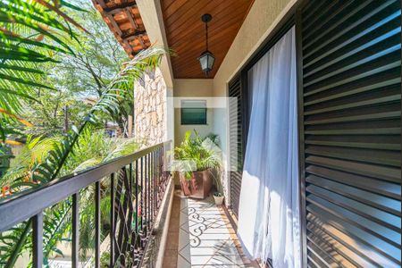 Casa à venda com 240m², 3 quartos e 4 vagas Casa à venda com 240m², 3 quartos e 4 vagasVaranda do Quarto 3