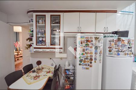 Apartamento à venda com 115m², 2 quartos e 1 vagaCozinha