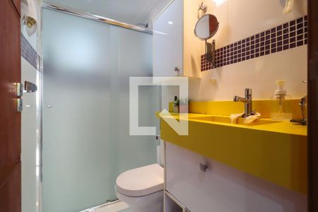 Apartamento à venda com 97m², 3 quartos e 2 vagas Apartamento à venda com 97m², 3 quartos e 2 vagasBanheiro Social