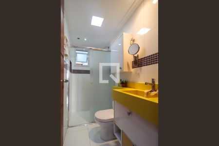 Apartamento à venda com 97m², 3 quartos e 2 vagas Apartamento à venda com 97m², 3 quartos e 2 vagasBanheiro Social