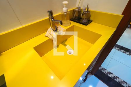 Apartamento à venda com 97m², 3 quartos e 2 vagas Apartamento à venda com 97m², 3 quartos e 2 vagasBanheiro Social