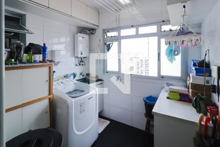 Apartamento à venda com 97m², 3 quartos e 2 vagas Apartamento à venda com 97m², 3 quartos e 2 vagasÁrea de Serviço