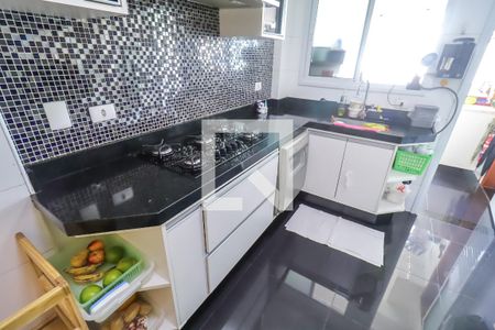 Apartamento à venda com 97m², 3 quartos e 2 vagas Apartamento à venda com 97m², 3 quartos e 2 vagasCozinha