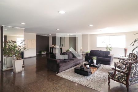 Apartamento à venda com 97m², 3 quartos e 2 vagas Apartamento à venda com 97m², 3 quartos e 2 vagasÁrea comum - Hall de entrada