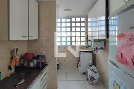 Apartamento à venda com 54m², 2 quartos e 1 vagaCozinha