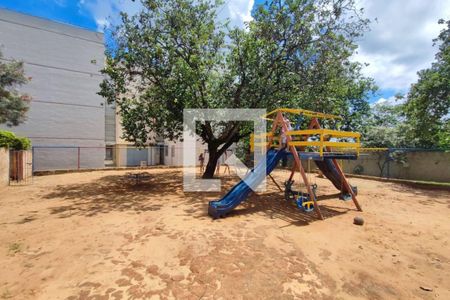 Apartamento à venda com 54m², 2 quartos e 1 vaga Apartamento à venda com 54m², 2 quartos e 1 vagaÁrea comum - Playground