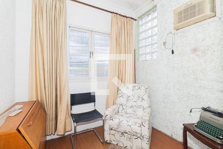 Casa à venda com 220m², 4 quartos e sem vaga Casa à venda com 220m², 4 quartos e sem vagaQuarto 3