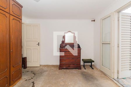 Casa à venda com 220m², 4 quartos e sem vaga Casa à venda com 220m², 4 quartos e sem vagaQuarto 2