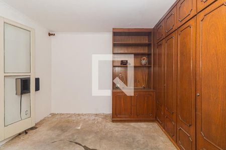 Casa à venda com 220m², 4 quartos e sem vaga Casa à venda com 220m², 4 quartos e sem vagaQuarto 2