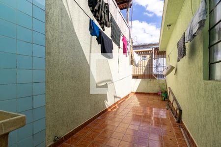 Casa à venda com 80m², 2 quartos e 1 vagaÁrea de Serviço