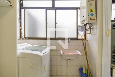 Apartamento à venda com 82m², 3 quartos e 1 vagaÁrea de Serviço