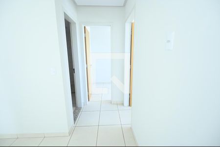 Sala de apartamento para alugar com 2 quartos, 55m² em Parque Oeste Industrial, Goiânia