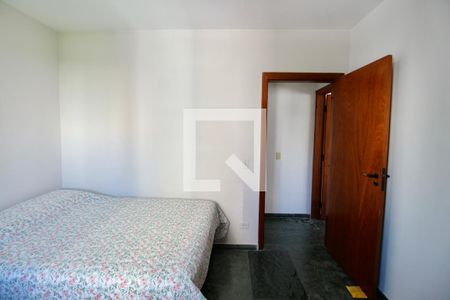 Apartamento para alugar com 220m², 4 quartos e 2 vagasQuarto 2