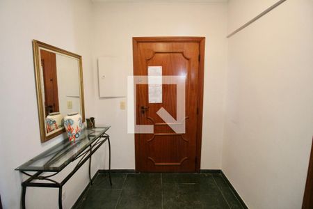 Apartamento para alugar com 220m², 4 quartos e 2 vagasSala
