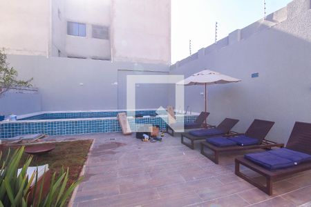 Apartamento para alugar com 37m², 2 quartos e sem vagaÁrea comum - Piscina