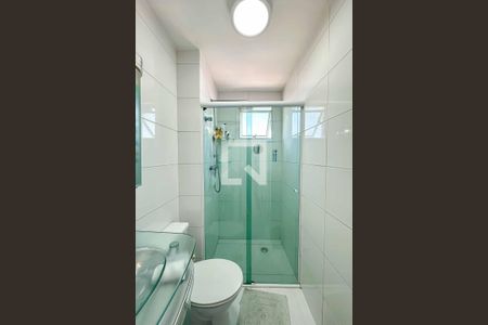 Apartamento à venda com 54m², 2 quartos e 2 vagas Apartamento à venda com 54m², 2 quartos e 2 vagasBanheiro