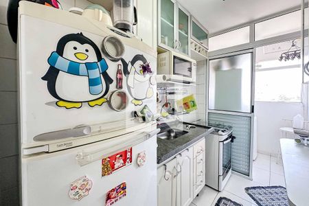 Apartamento à venda com 54m², 2 quartos e 2 vagas Apartamento à venda com 54m², 2 quartos e 2 vagasCozinha