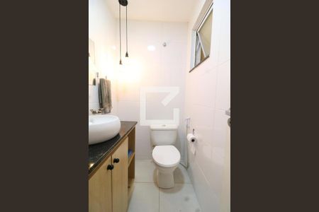 Casa à venda com 90m², 2 quartos e 1 vagaLavabo