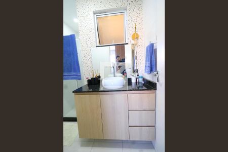 Casa à venda com 90m², 2 quartos e 1 vagaBanheiro da Suíte 2