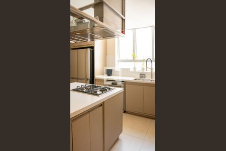 Apartamento à venda com 195m², 3 quartos e 1 vaga Apartamento à venda com 195m², 3 quartos e 1 vagaCozinha