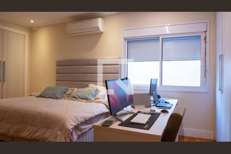 Apartamento à venda com 195m², 3 quartos e 1 vaga Apartamento à venda com 195m², 3 quartos e 1 vagaQuarto 2