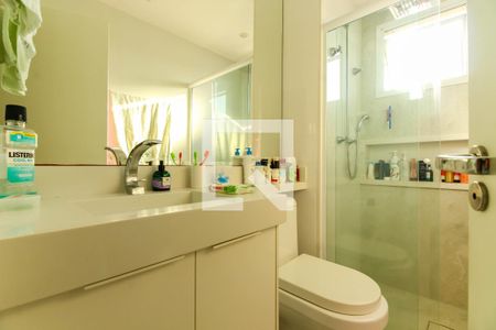 Apartamento à venda com 83m², 2 quartos e 2 vagas Apartamento à venda com 83m², 2 quartos e 2 vagasBanheiro