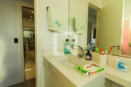 Apartamento à venda com 83m², 2 quartos e 2 vagas Apartamento à venda com 83m², 2 quartos e 2 vagasBanheiro