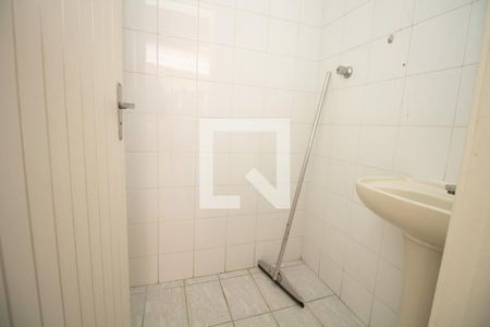 Casa à venda com 149m², 2 quartos e 2 vagas Casa à venda com 149m², 2 quartos e 2 vagasBanheiro de serviço