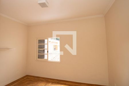 Casa à venda com 149m², 2 quartos e 2 vagas Casa à venda com 149m², 2 quartos e 2 vagasQuarto 2