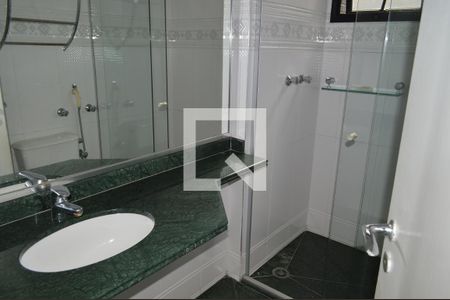 Apartamento à venda com 204m², 4 quartos e 4 vagasBanheiro da Suíte 1