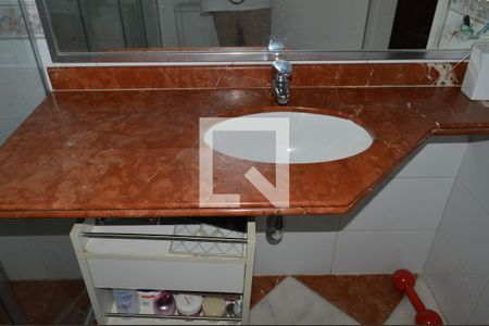 Apartamento à venda com 204m², 4 quartos e 4 vagasBanheiro da Suíte 3