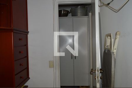 Apartamento à venda com 204m², 4 quartos e 4 vagasQuarto de Serviço