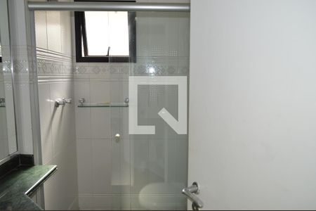 Apartamento à venda com 204m², 4 quartos e 4 vagasBanheiro da Suíte 1